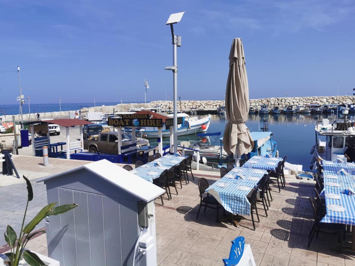 Y & P Latchi Hotel Экстерьер фото